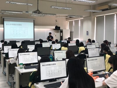 LINE_ALBUM_102 高教深耕 google 行銷認證_221022_8圖片